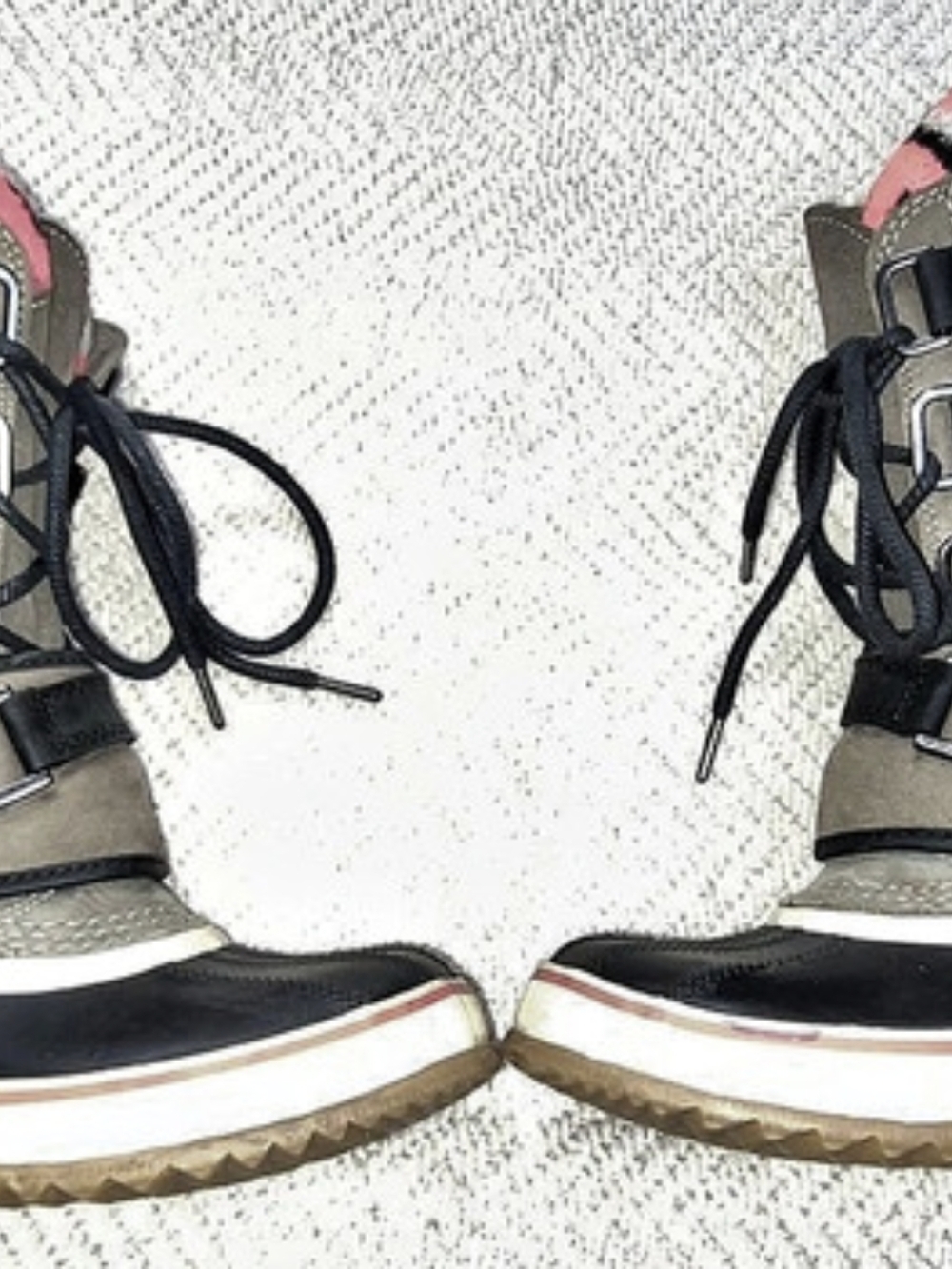 SOREL Joan of Arctic Boots Waterproof Winter Boots Brown & Black